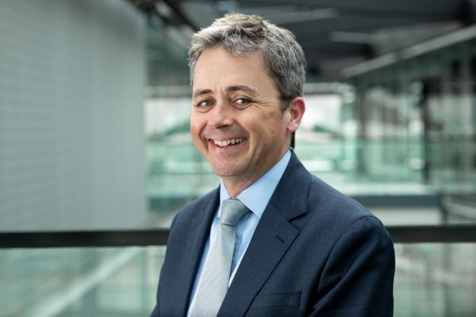 Andrew Hobbs